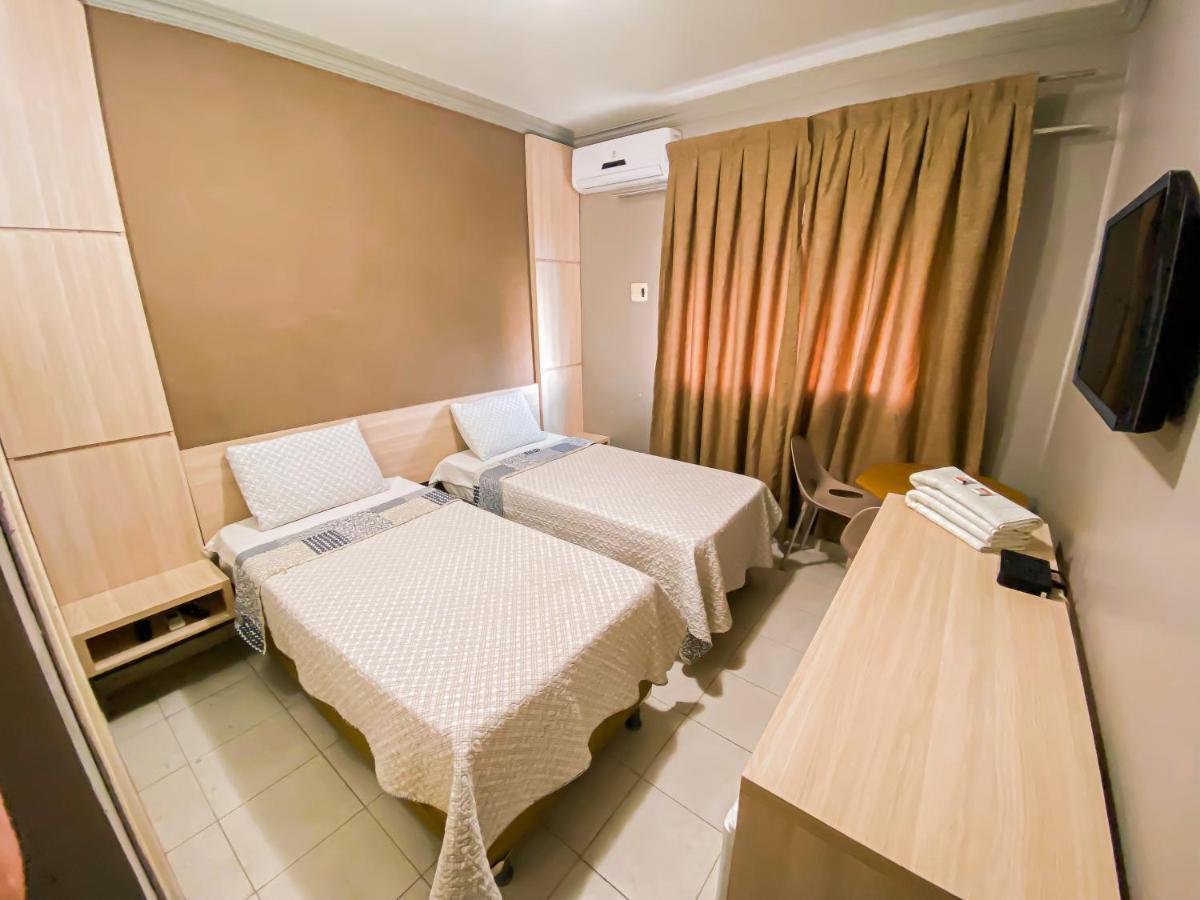 Hotel Pequeno Principe 阿拉皮拉卡 外观 照片